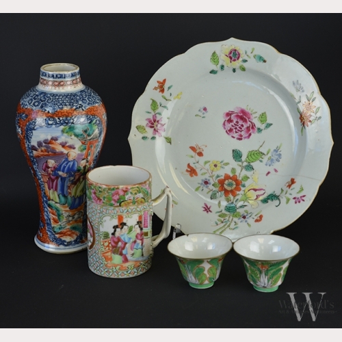 A Group of Chinese Export Porcelain