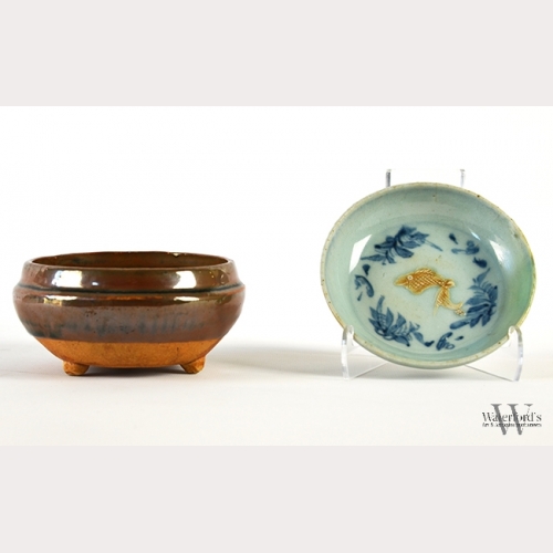 A Korean Porcelain Dish and Censer