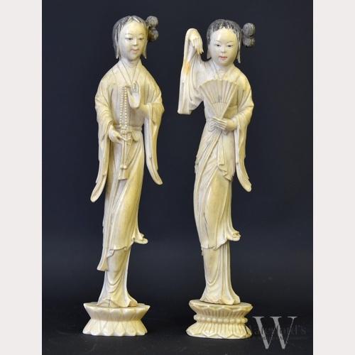 A Pair of 19th Century Chinese Ivory Figures