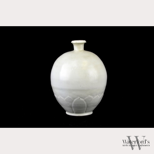 A Chinese Ding Ware Porcelain Bottle Vase