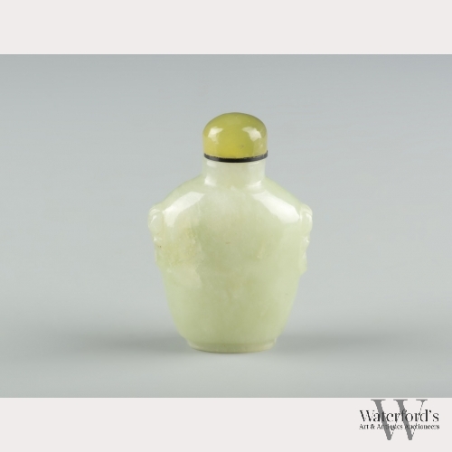 A Chinese Jade Snuff Bottle