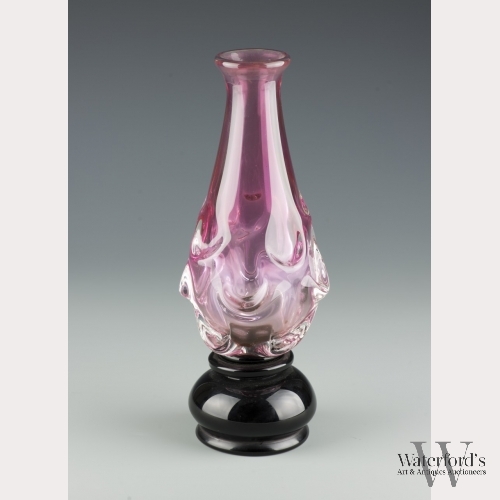 A Chinese Pink and Deep Green Peking Glass Vase