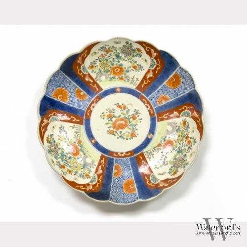 A Japanese Imari Dish